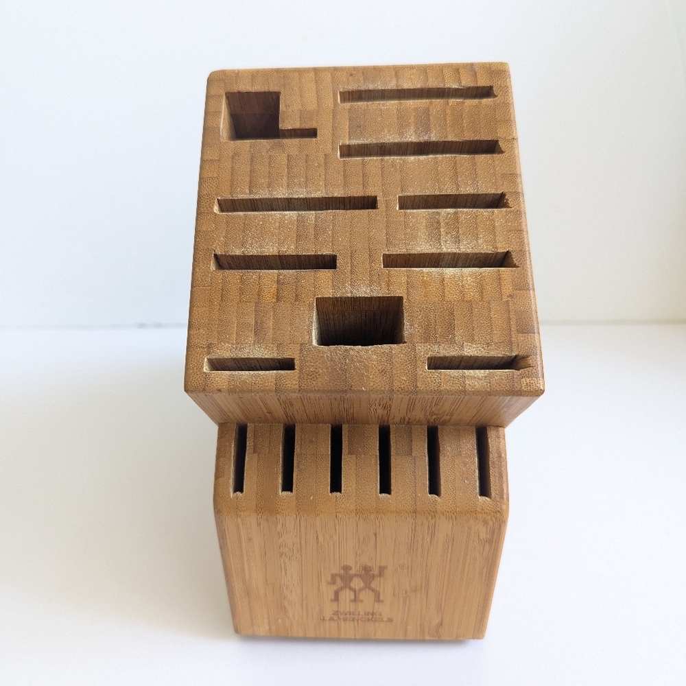 Zwilling J.A. Henckels Wood Knife Block 16 Slots Solid Wood 💯 Good Condition